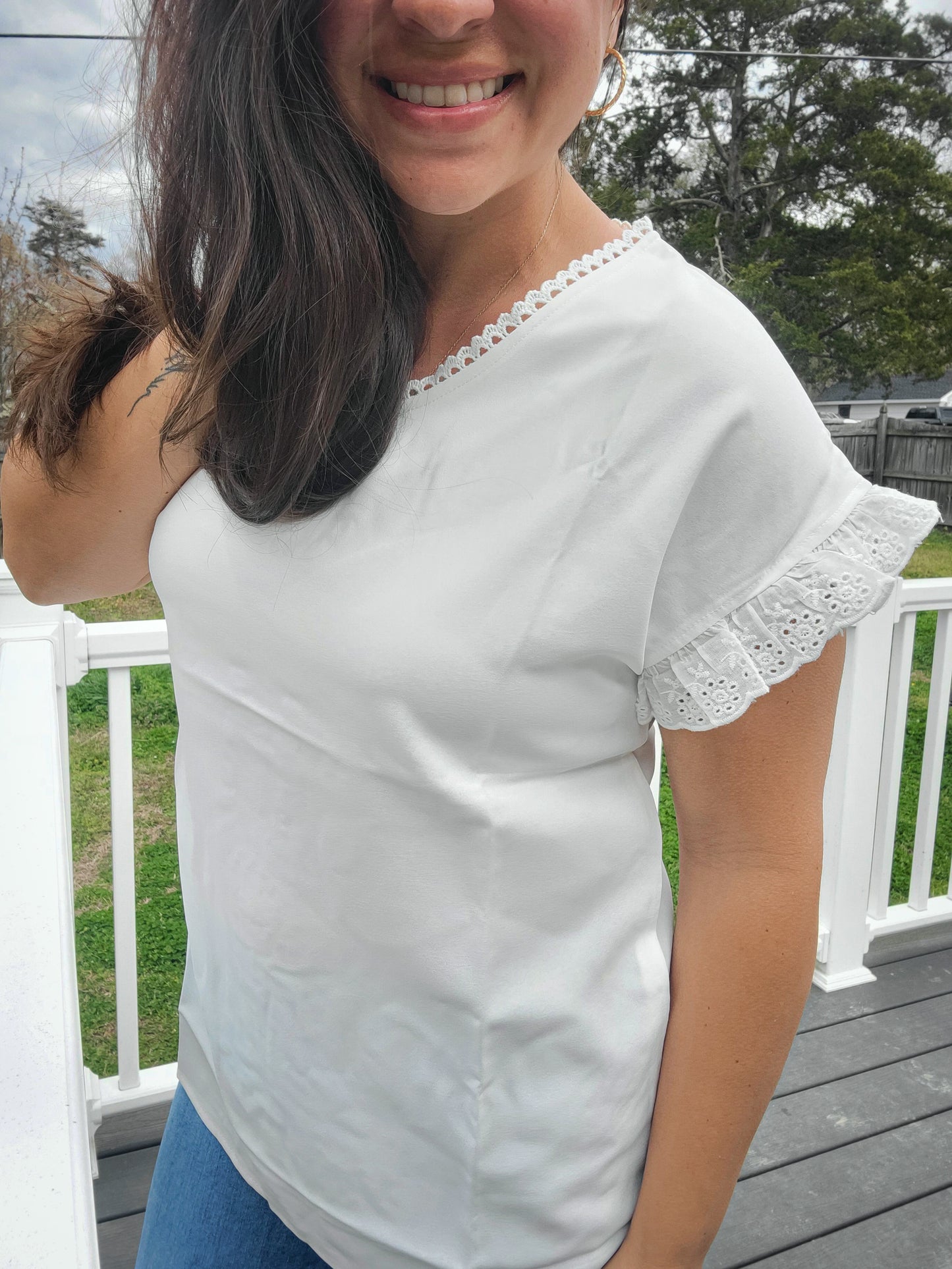 White lace trim ruffle sleeve blouse