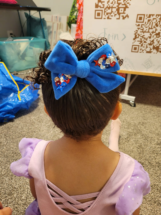 Hair bow - small velvet blue or red